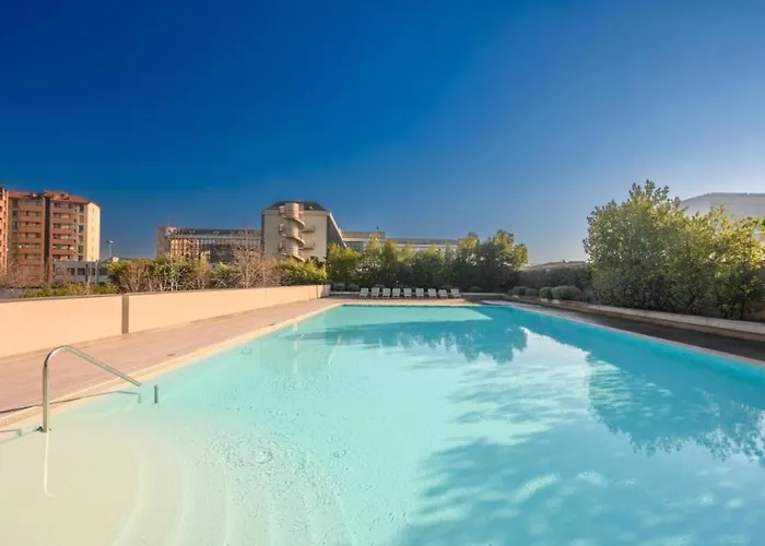 דירה Giax Tower-spa, Pool, Parking מילאנו