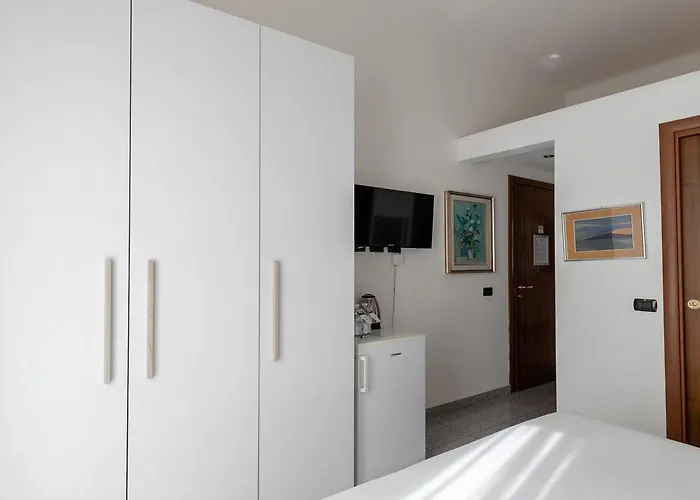 Aiello Guest house 3*