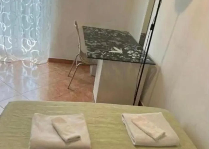 A Due Passi Dal Naviglio