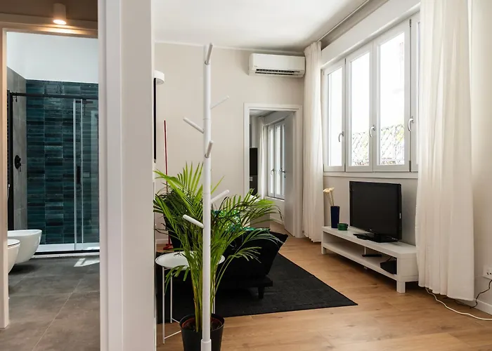 Youhosty - Zanella 68