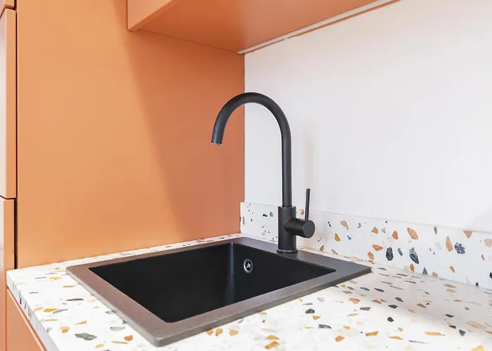 Apartment Easylife - - Borgonuovo 4 S - Centro Storico