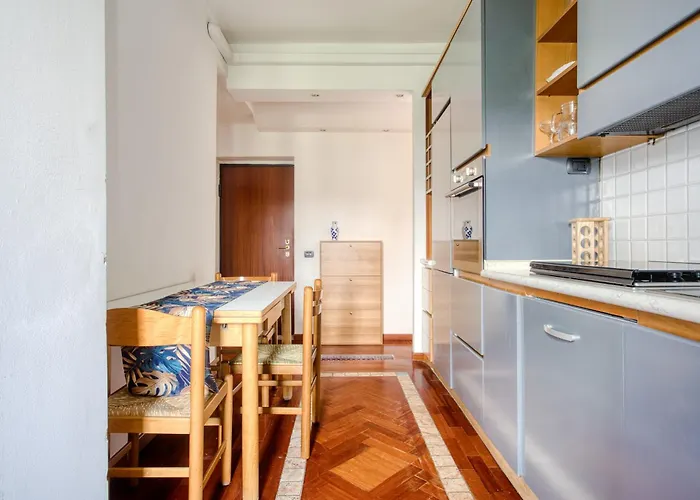 Appartamento Domusmi Jenner 23 Milano