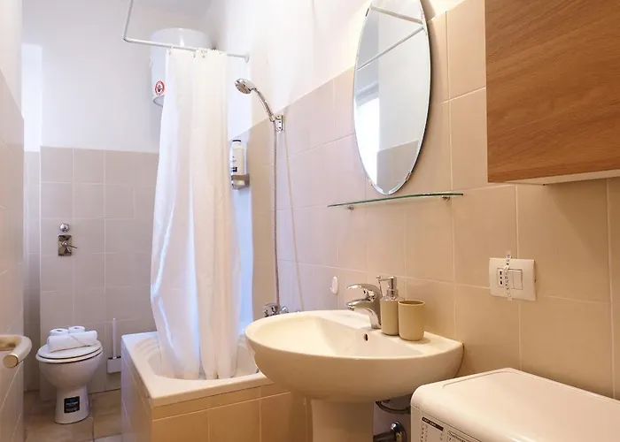 Apartment Primopiano - Cambiasi Milan