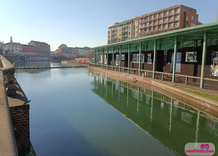 Darsena Secret Courtyard Charme & Relax On Navigli Daire *