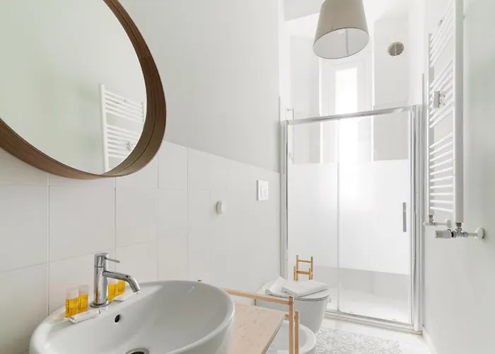 Guesthost - M4 Argonne Balcony Milán