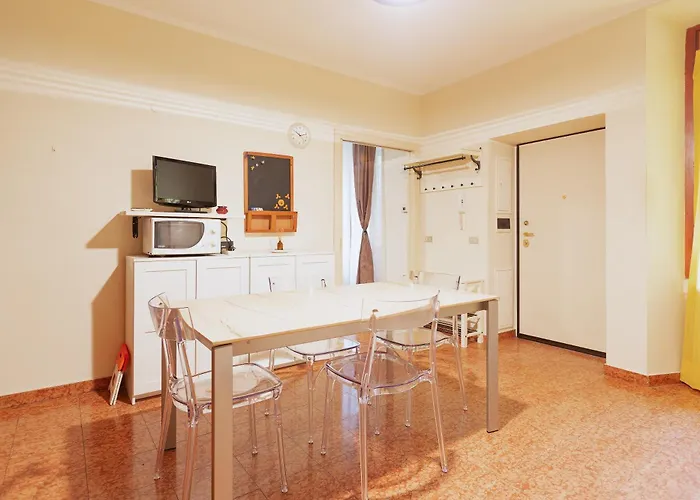 Guesthost - Arco Della Pace דירה