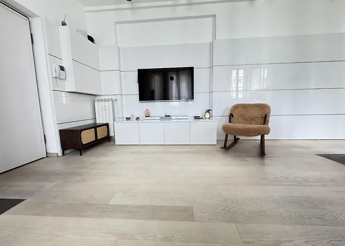 Sant'agostino Large & Elegant Apartment, 아파트