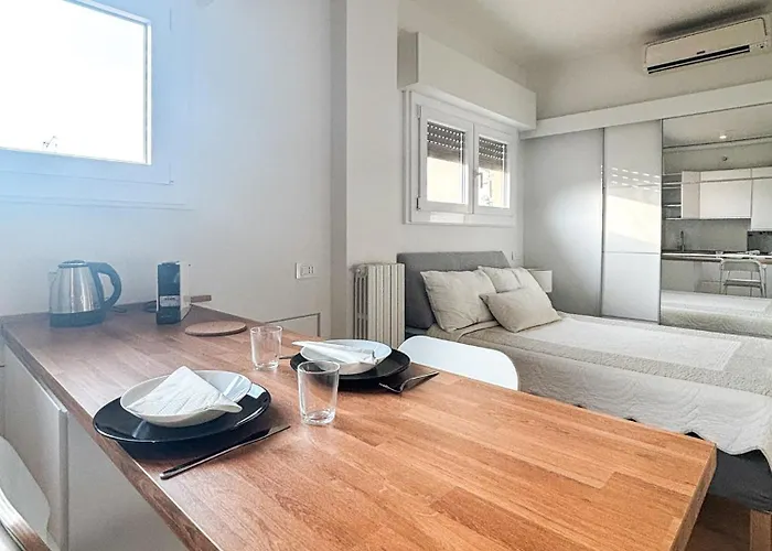 Ariberto22 - 15 Mins Walk From Duomo Appartement Milaan