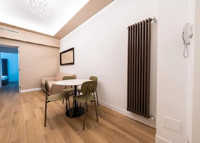 Donatello Golden House Apartment Milan
