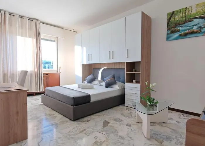 Jasmine מילאנו