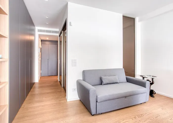 Easylife - - Torino - 64 P1n3 - Duomo Daire