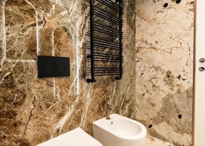 Raffaello Moscova Golden House