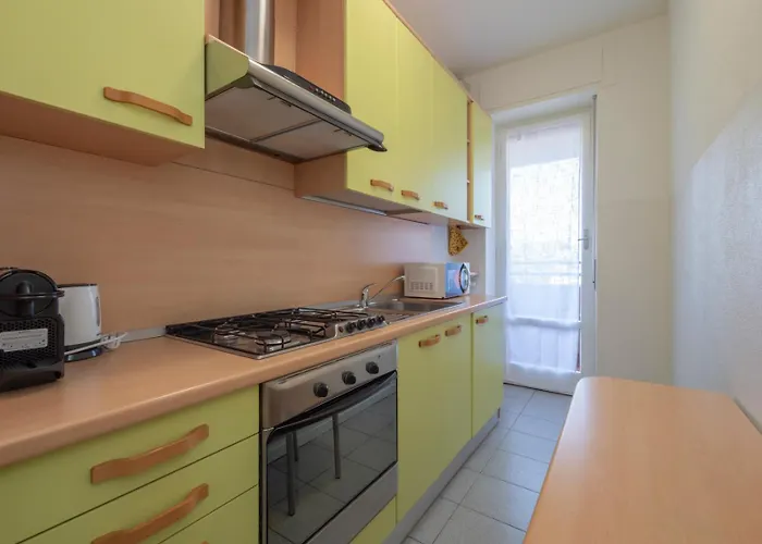 I-host - Marochetti 10 * Milán