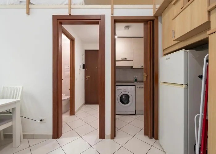 I-host - Transiti 7 Apartman *