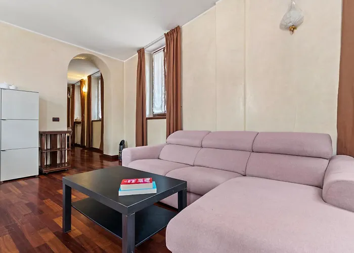 Ampia Casa Su Due Piani, A Pochi Minuti Dai Navigli E Metro Lägenhet Milano