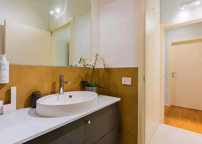 Sweett - San Senatore Milaan