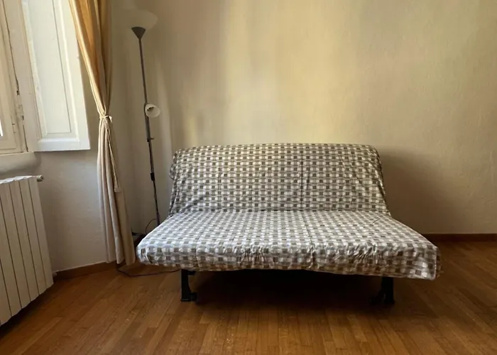 Cozy Escape Porta Romana 아파트 *