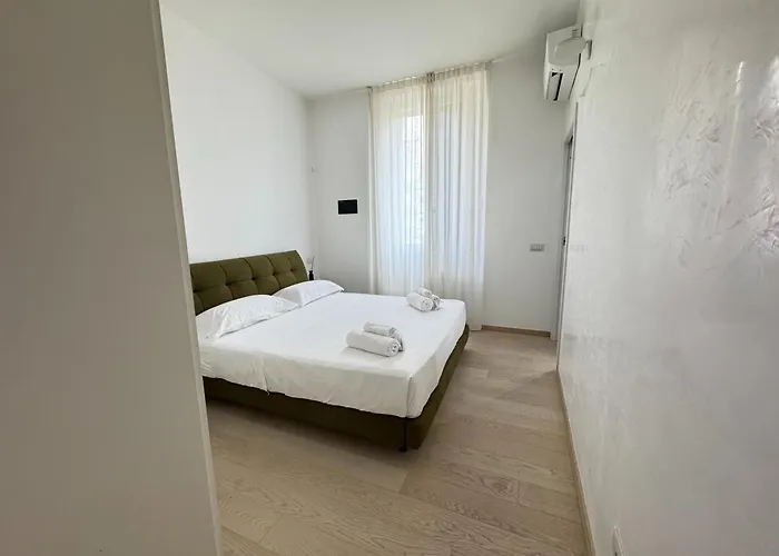 Sant'agostino Large & Elegant Apartment, 아파트 *