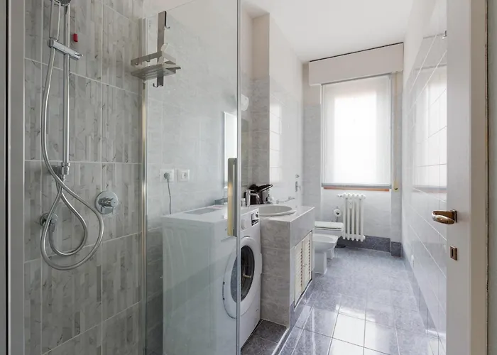 Guesthost - Naba Elegant & Spacious With 3 Balconies * Milano