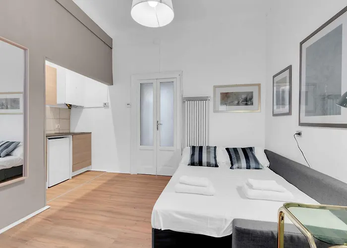 Alzaia Naviglio Grande 40 Apartamento Milão