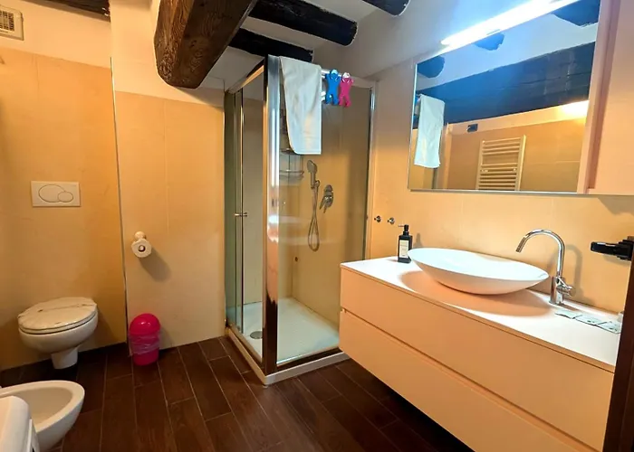 Lägenhet Naviglio Sforza Milano