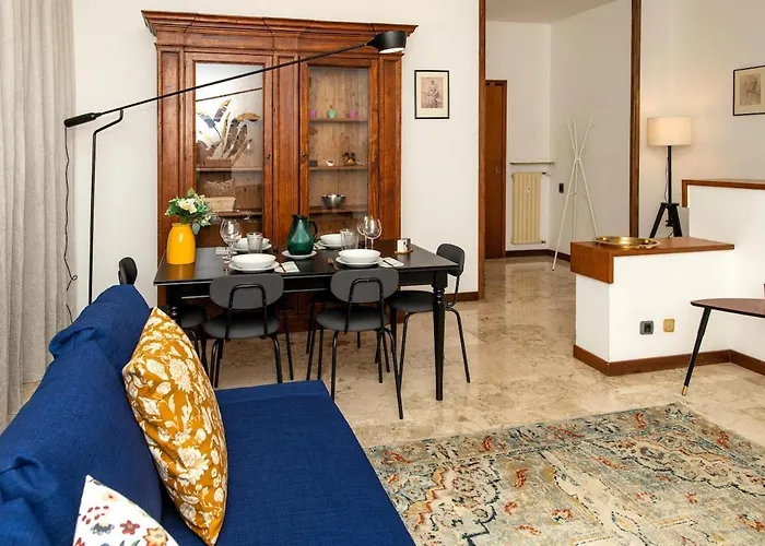Apartment Spacious Near Bocconi