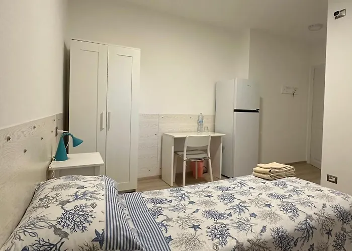 D'ambrosio לינה וארוחת בוקר 3*