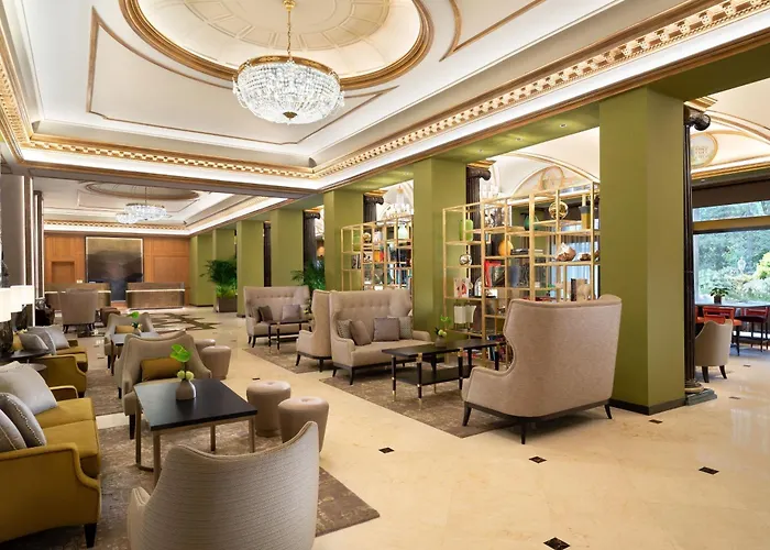 The Westin Palace, Hotel