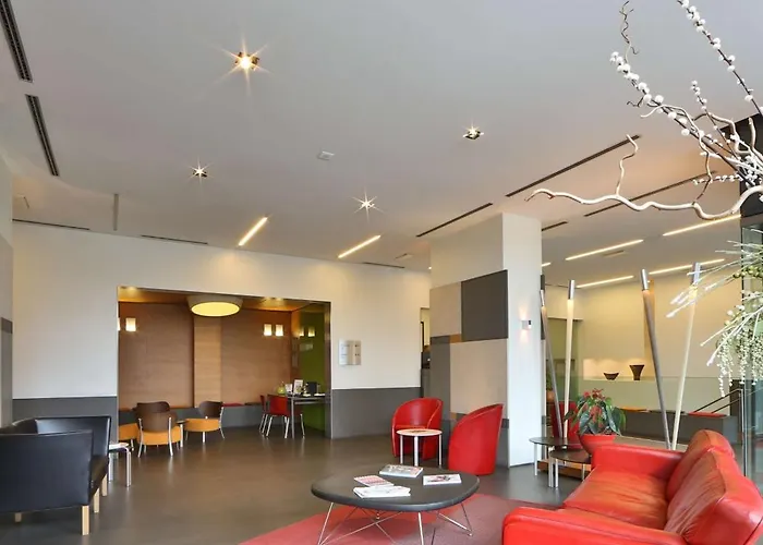 Western Major Hotel 4*
