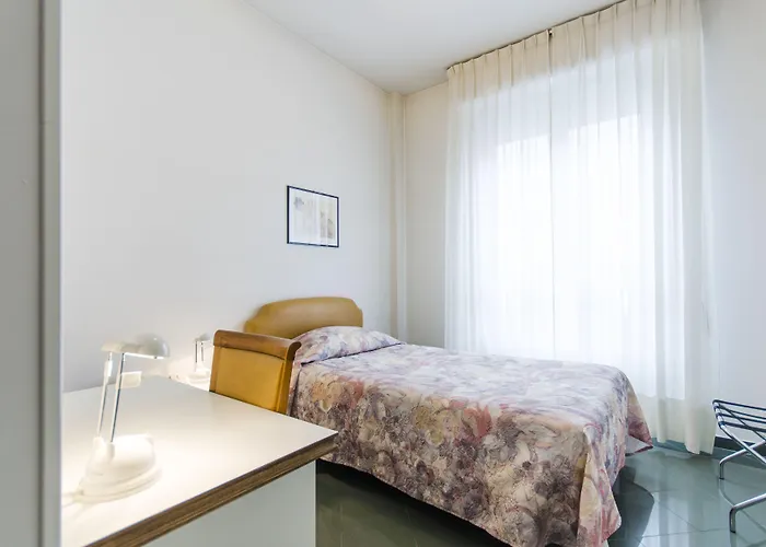 Molise 2 3* Mediolan