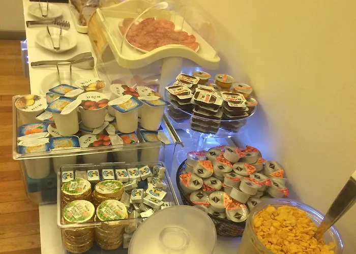 阿斯普罗蒙特酒店 酒店 3*