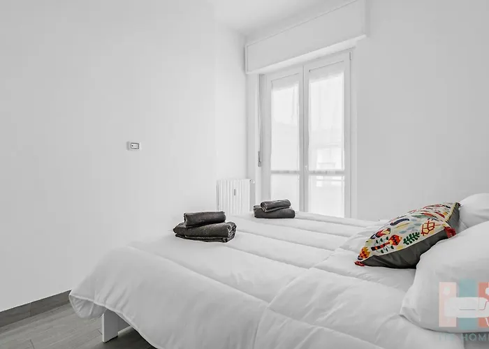 Appartamento Flu10 -crescenzago- Bright - Wi-fi - Milano