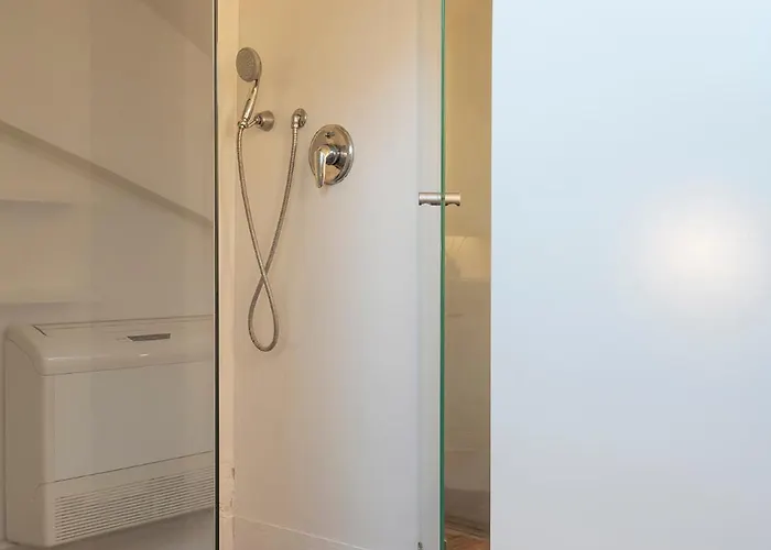 Daire Washington District Milano