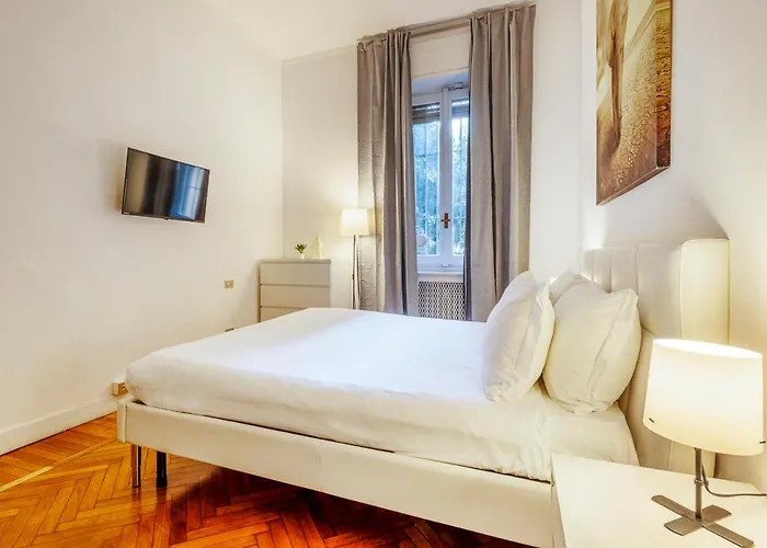 Exclusive 4 Bedrooms In Brera Milan