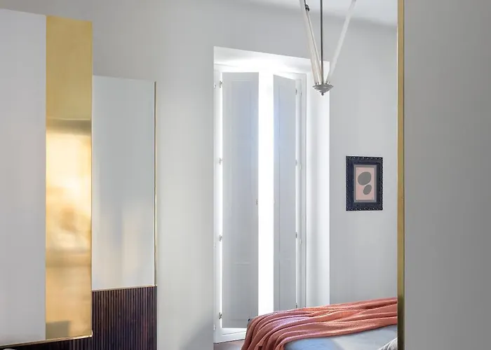 Nolo Eleganza Con Balcone E Design Milán