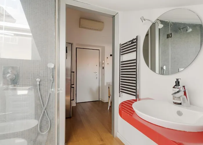 Guesthost - Darsena Bright Apartamento