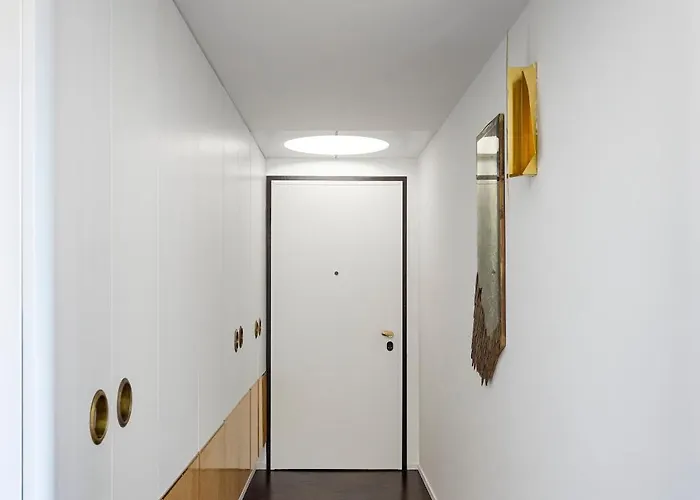 Nolo Eleganza Con Balcone E Design *