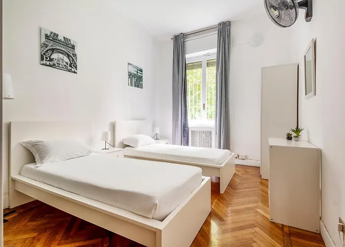 Exclusive 4 Bedrooms In Brera Milan