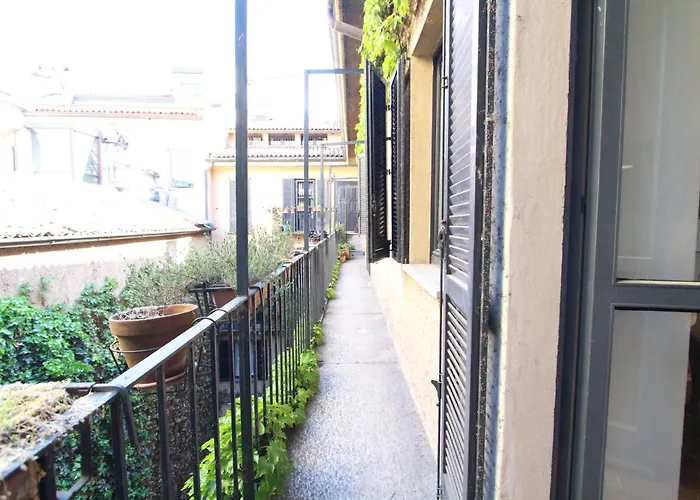 Bamboo Brera Fiorichiari * ميلان