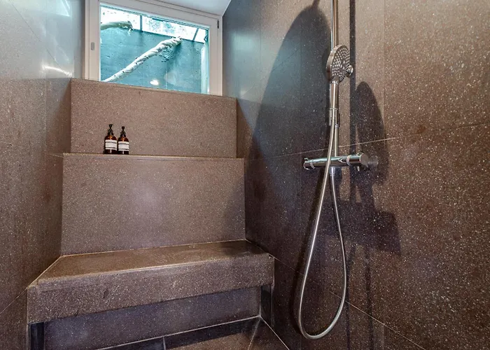 Breraprivata, Con Giardino E Jacuzzi Ad Uso Esclusivo - 아파트