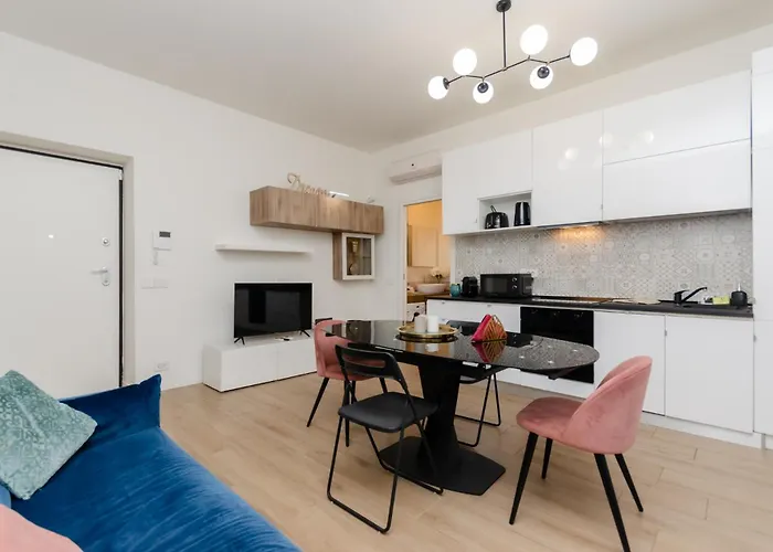 Vivimihome Modern Flat Bosco Verticale Milan