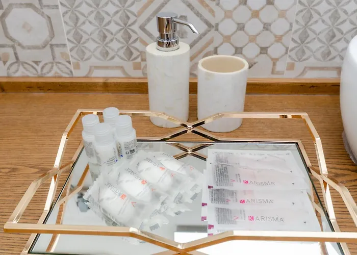 Vivimihome Modern Flat Bosco Verticale Apartment Milan