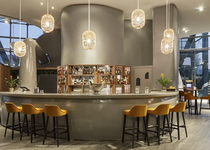 מלון Voco Milan-fiere By Ihg 4*