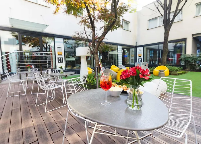 Ibis Centro Отель Милан