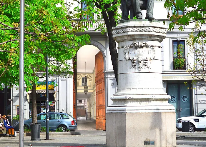 Room Inn Bed & Breakfast 4*