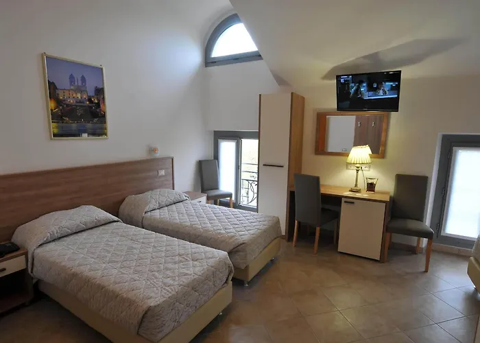Montecarlo Otel