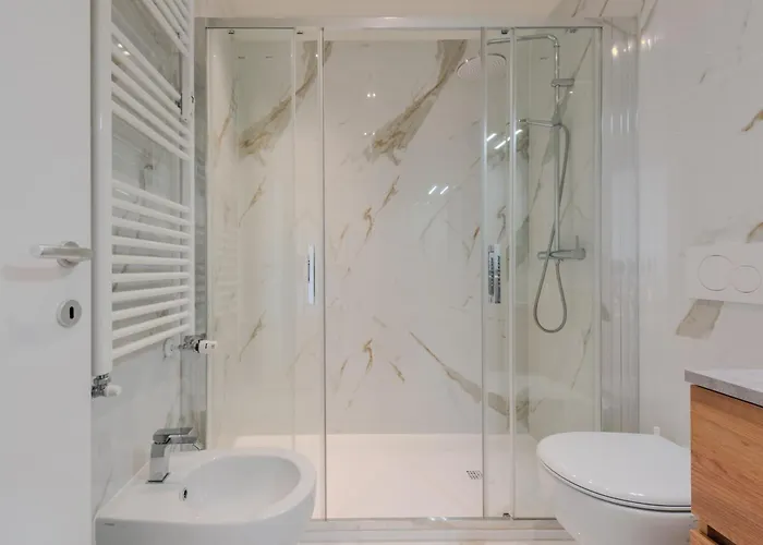 Easytopstay - Naviglio White Bliss Apartamento