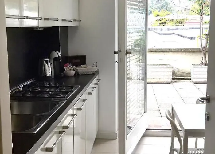 Ponale 52 Bright Apartman *