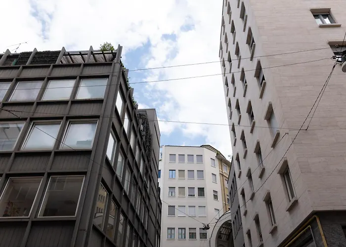 Moderno A Due Passi Dal Duomo - Mirable Pm アパート