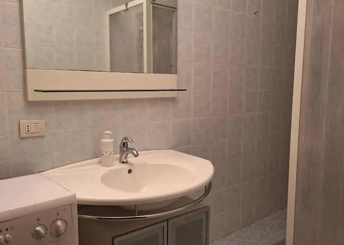 Modern Flat In The Design District Milano